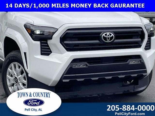 Used 2024 Toyota Tacoma SR5 image 2