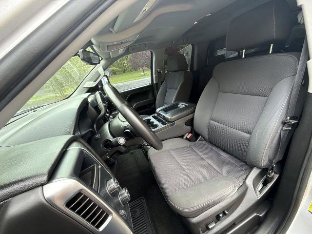 Used 2018 Chevrolet Silverado 1500 LT w/ All Star Edition AWD/4WD image 11