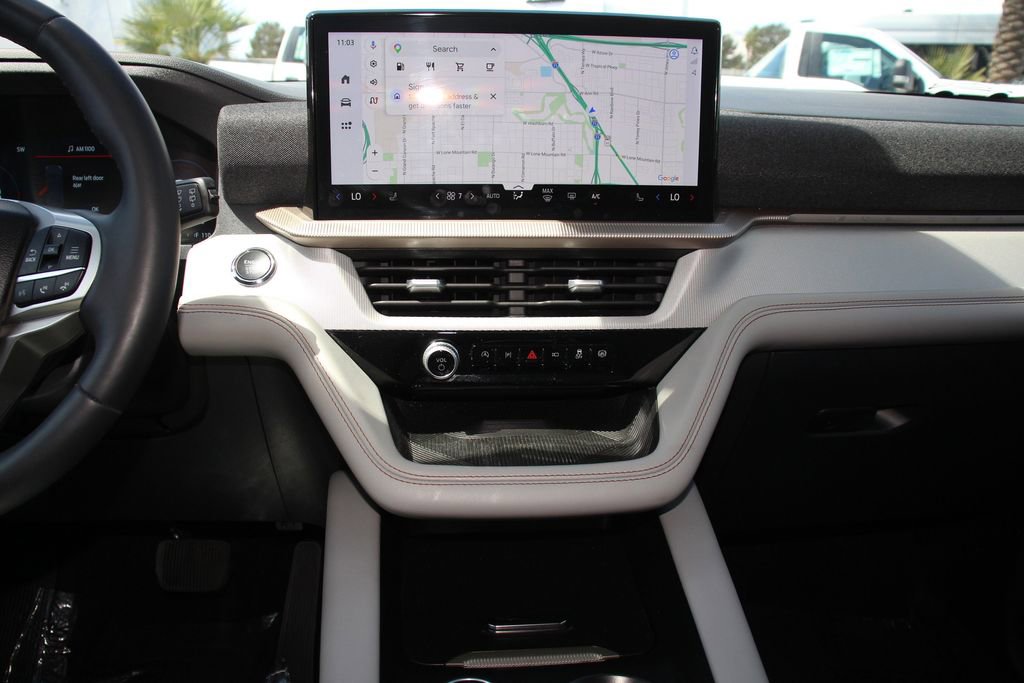Certified 2025 Ford Explorer Active w/ Active Comfort Package RWD image 18