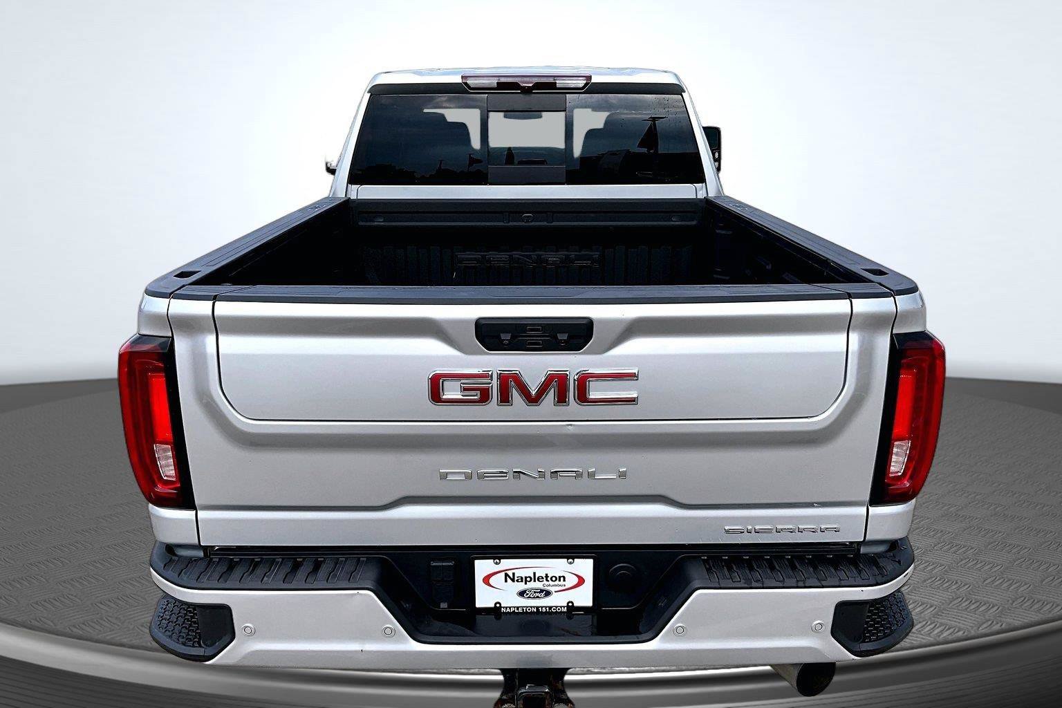 Used 2022 GMC Sierra 2500 Denali AWD/4WD image 6