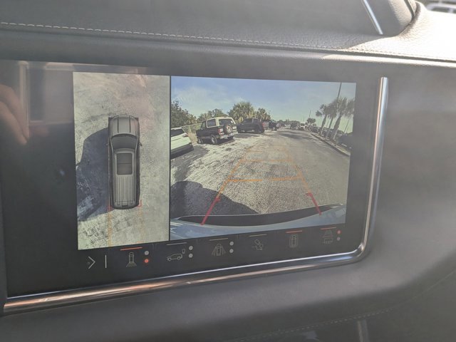 Used 2024 GMC Yukon Denali Ultimate image 25