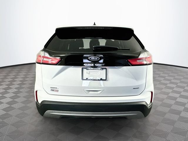 Certified 2024 Ford Edge SEL w/ Convenience Package AWD/4WD image 11