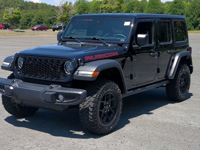 Used 2024 Jeep Wrangler Unlimited Sport AWD/4WD image 8