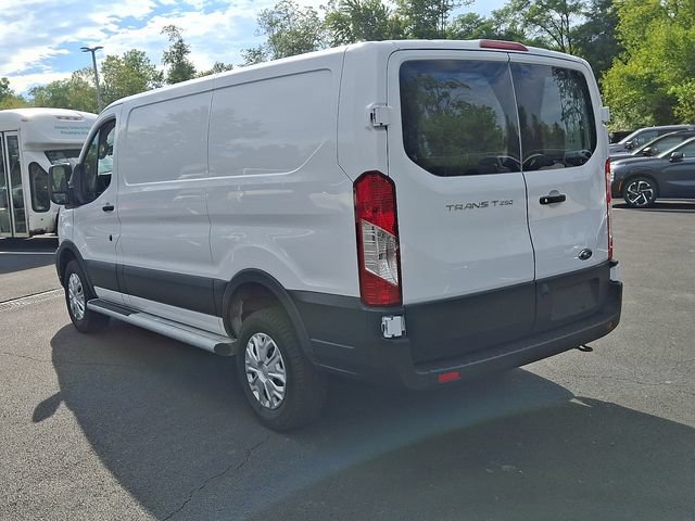 Certified 2025 Ford Transit 250 Low Roof w/ Exterior Upgrade Package RWD image 10