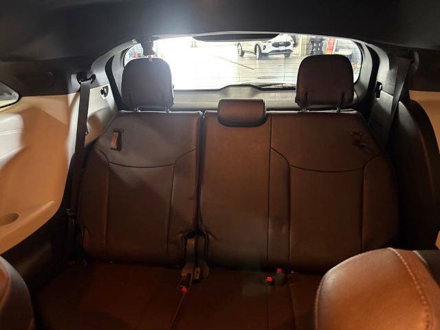Used 2022 Toyota Sienna Platinum AWD/4WD image 36