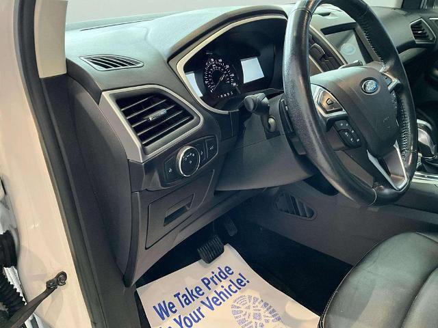 Certified 2017 Ford Edge SEL w/ Equipment Group 201A image 16