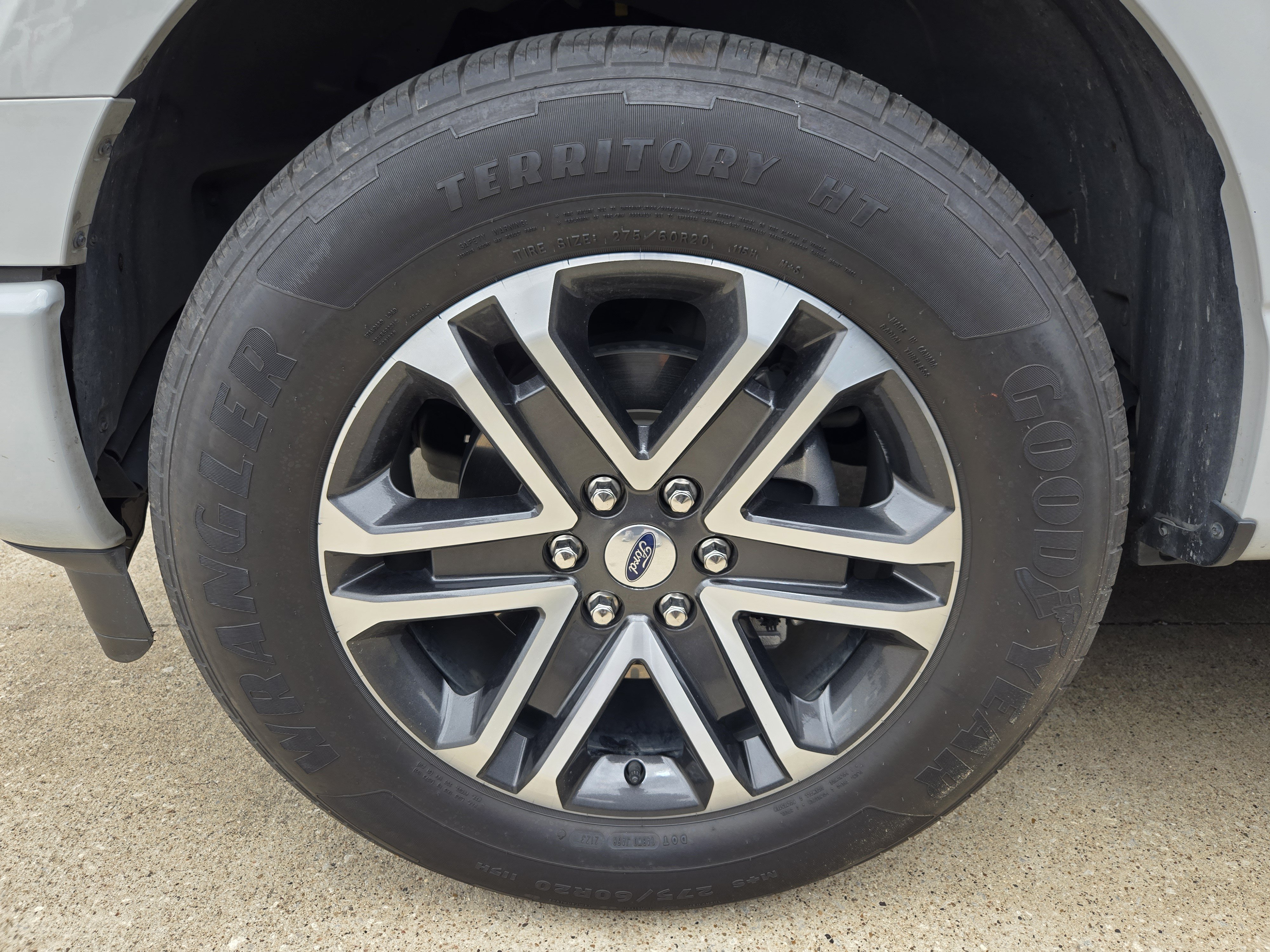 Certified 2023 Ford F150 XL w/ STX Appearance Package RWD image 9