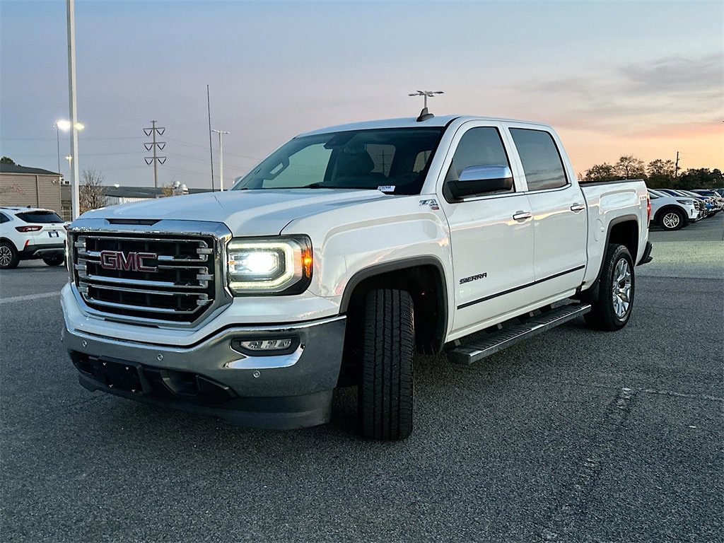 Used 2017 GMC Sierra 1500 SLT image 2