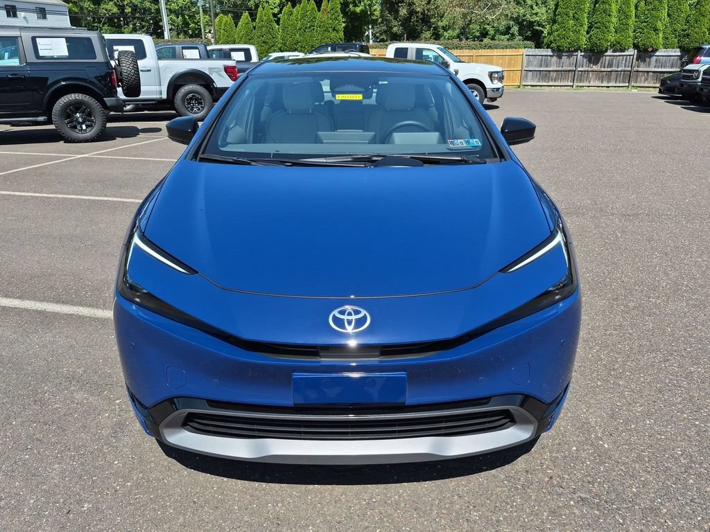 Used 2026 Toyota Prius Limited w/ Limited Premium Package AWD/4WD image 4