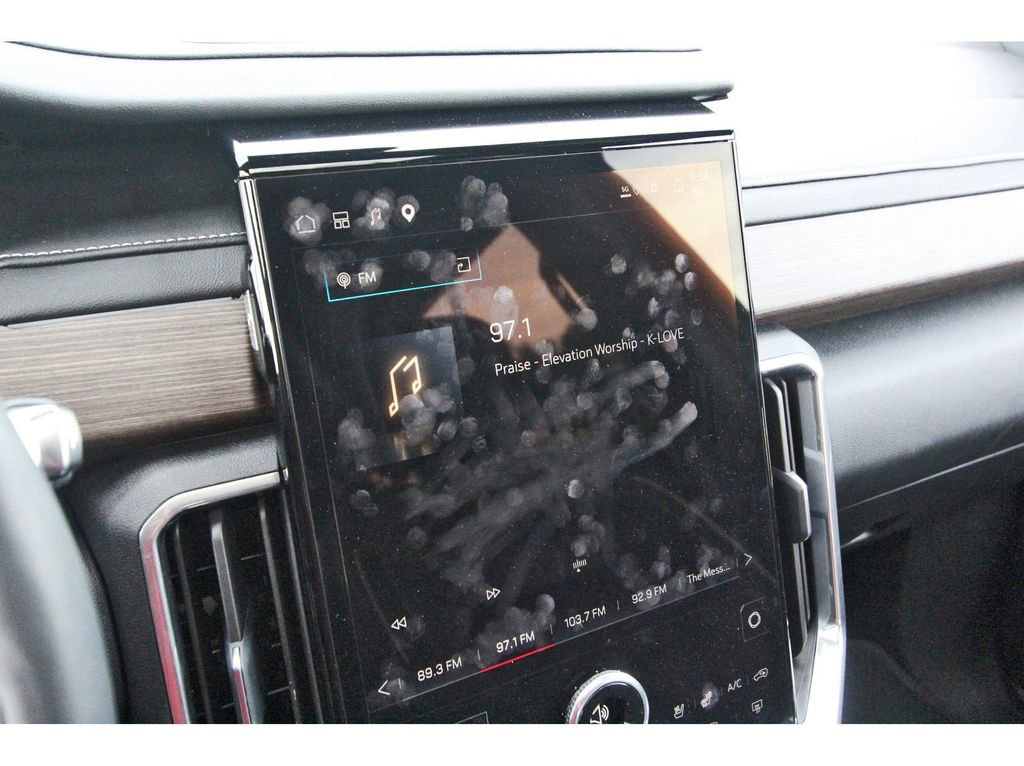 Used 2025 GMC Acadia Denali FWD image 25