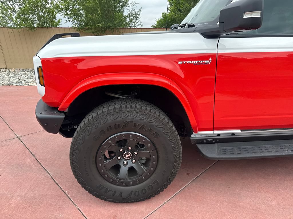 Certified 2025 Ford Bronco Stroppe Edition AWD/4WD image 28