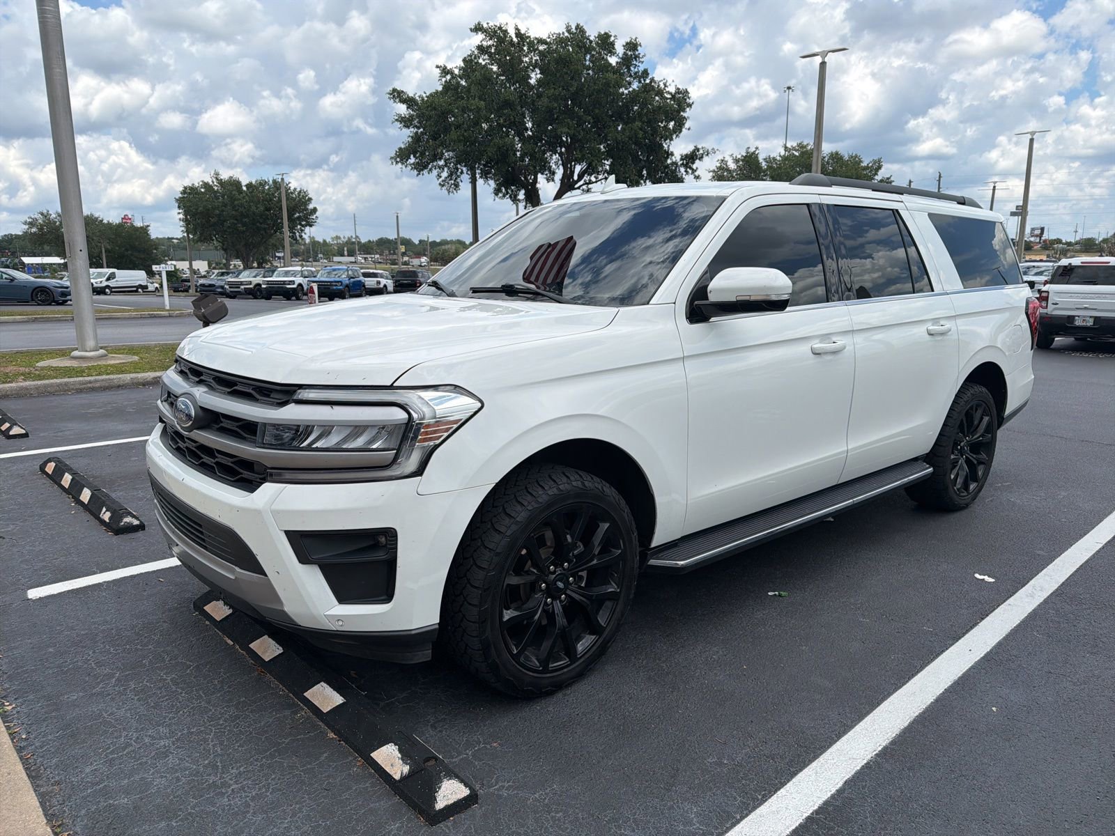 Certified 2022 Ford Expedition Max XLT RWD image 14