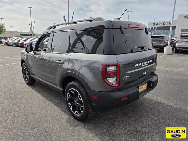 Certified 2025 Ford Bronco Sport Outer Banks w/ Outer Banks Tech Package+ AWD/4WD image 5