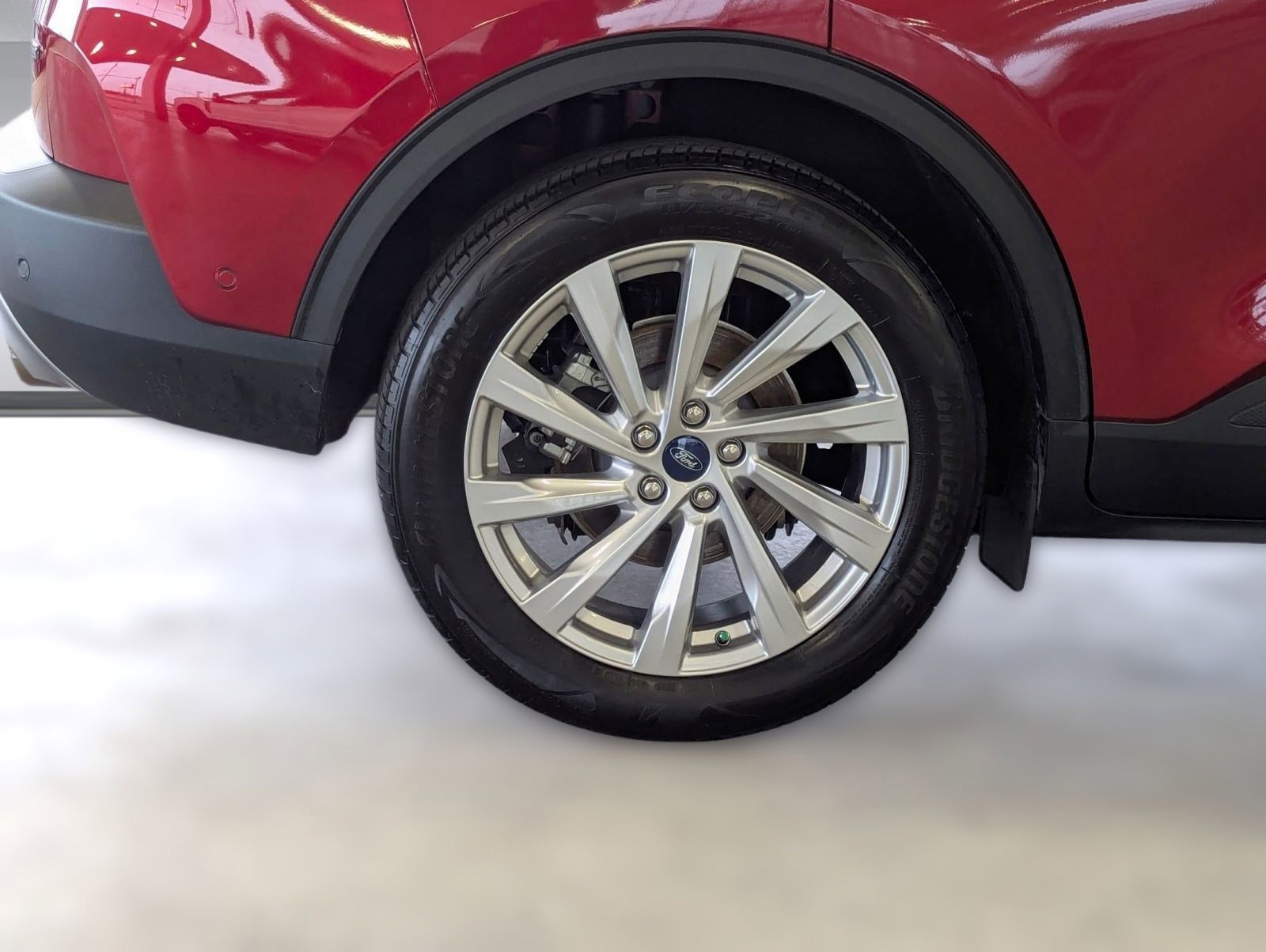 Certified 2021 Ford Escape Titanium w/ Titanium Elite Package image 12