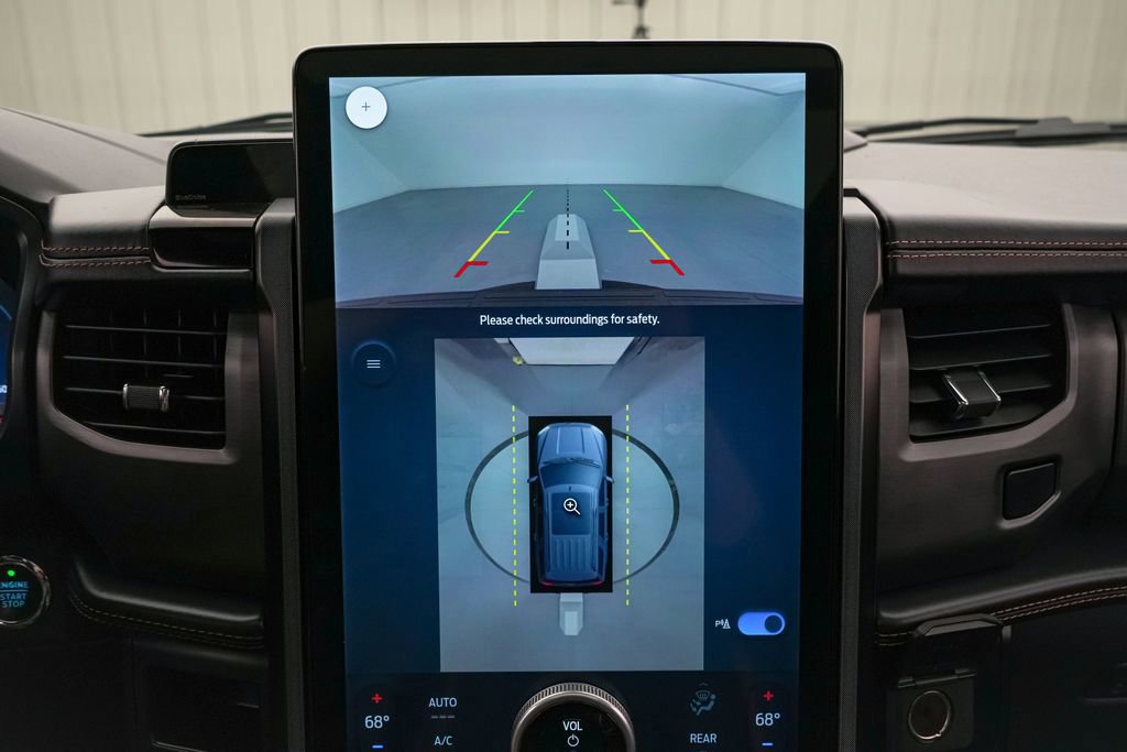 Certified 2023 Ford Expedition Max Platinum image 17