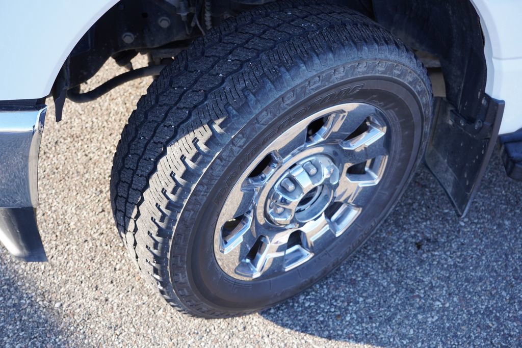 Certified 2023 Ford F350 Lariat w/ Chrome Package image 14