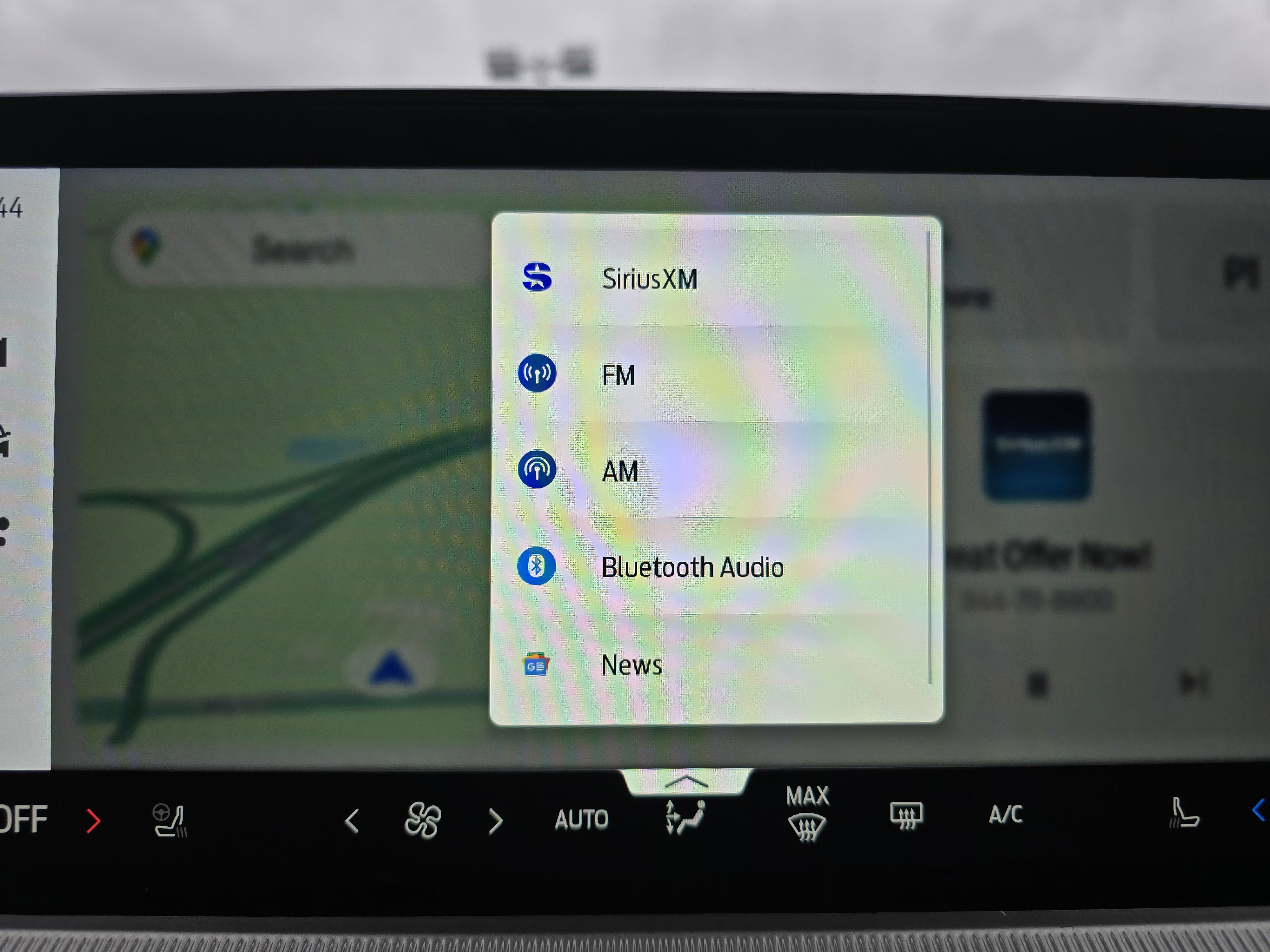 Certified 2025 Ford Explorer Platinum w/ LUX Leather Package image 29