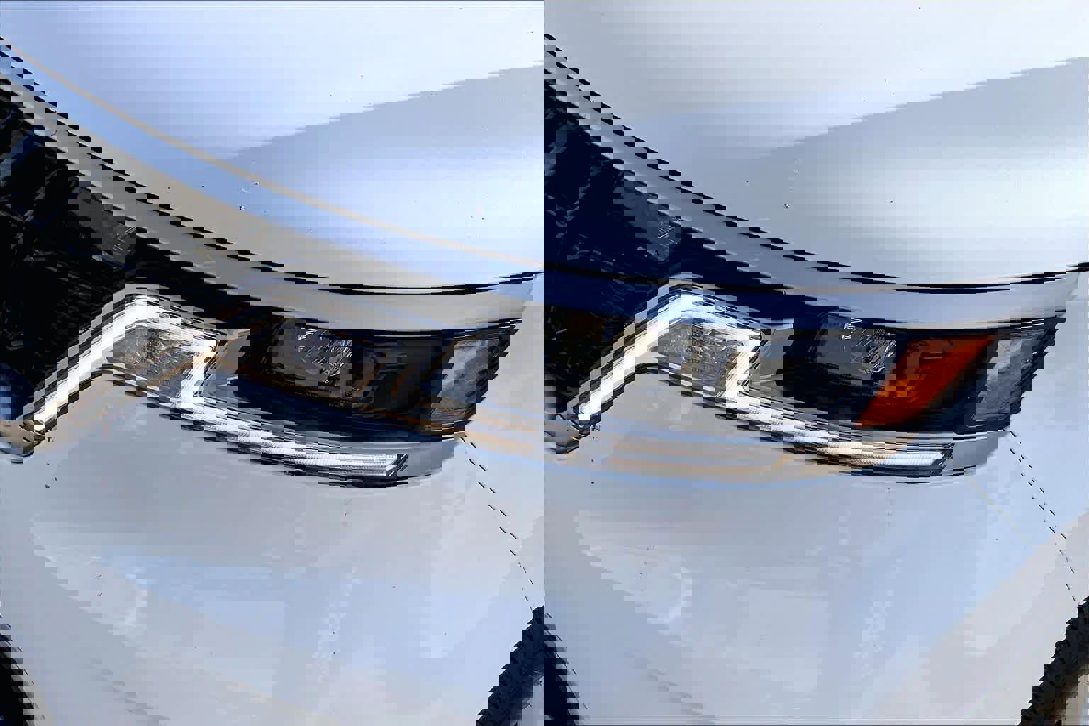 Used 2023 Kia Carnival LX image 26