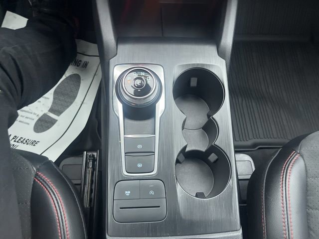 Certified 2022 Ford Escape SEL w/ SEL Stealth AWD Package image 30