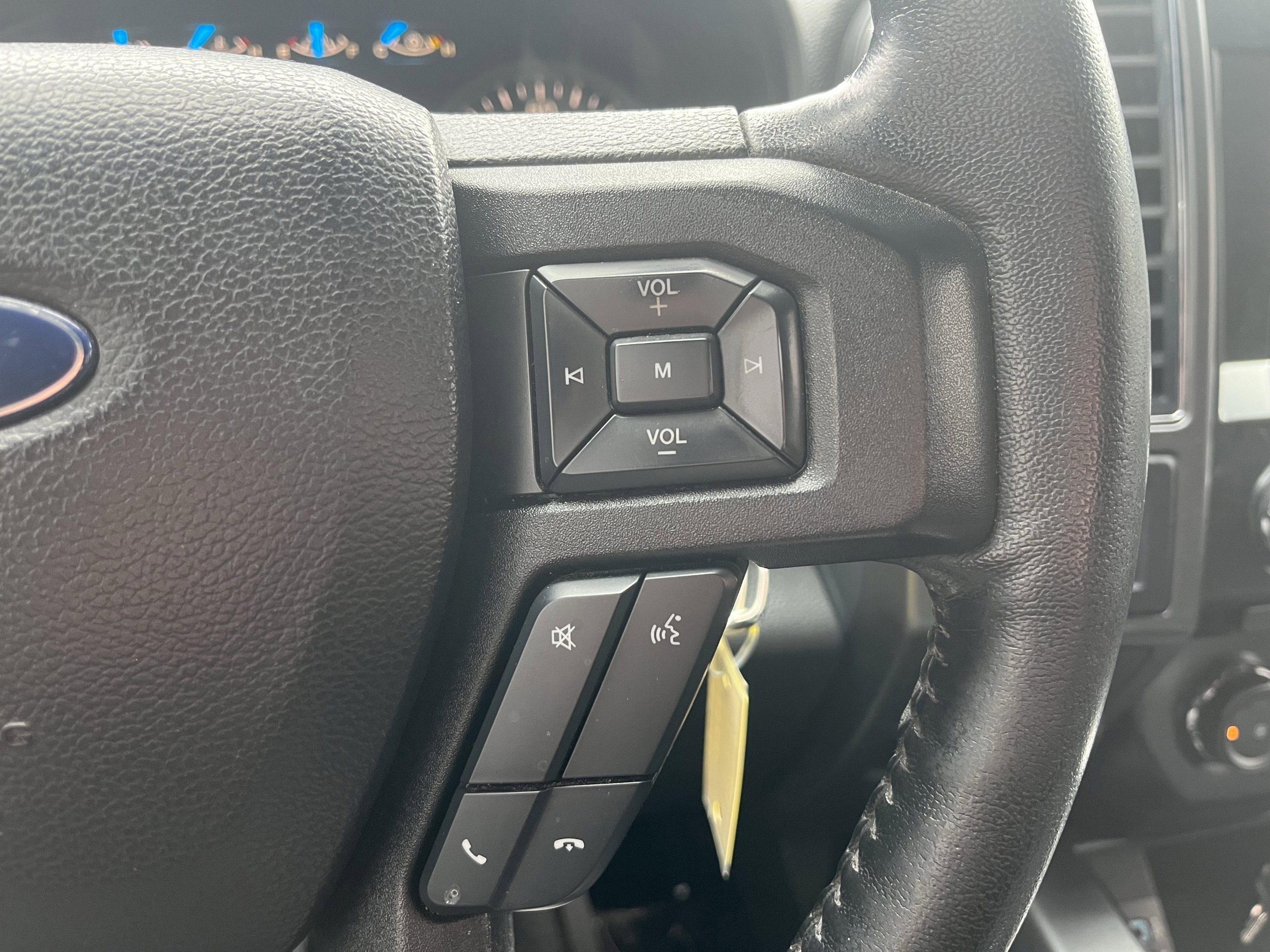 Certified 2017 Ford F150 XLT w/ Equipment Group 302A Luxury image 20