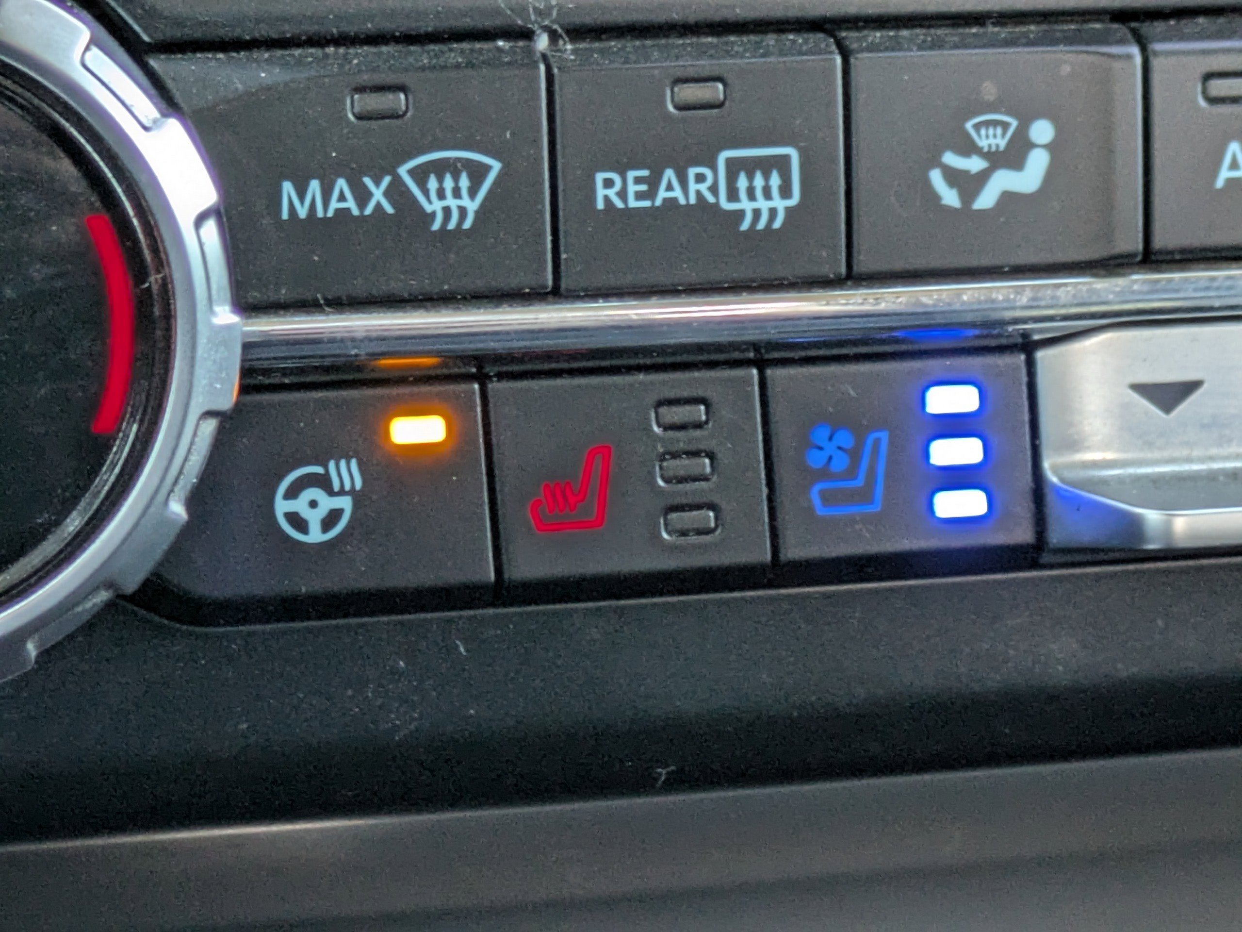 Certified 2023 Ford F250 Lariat w/ Lariat Ultimate Package image 24