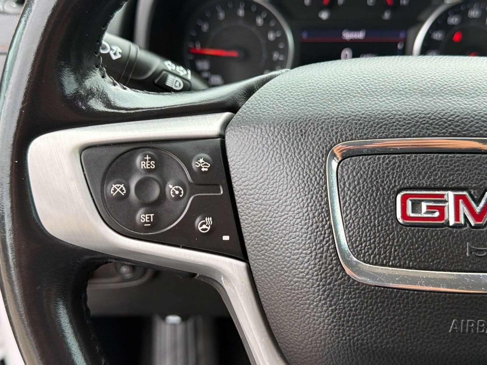 Used 2021 GMC Terrain SLT AWD/4WD image 17