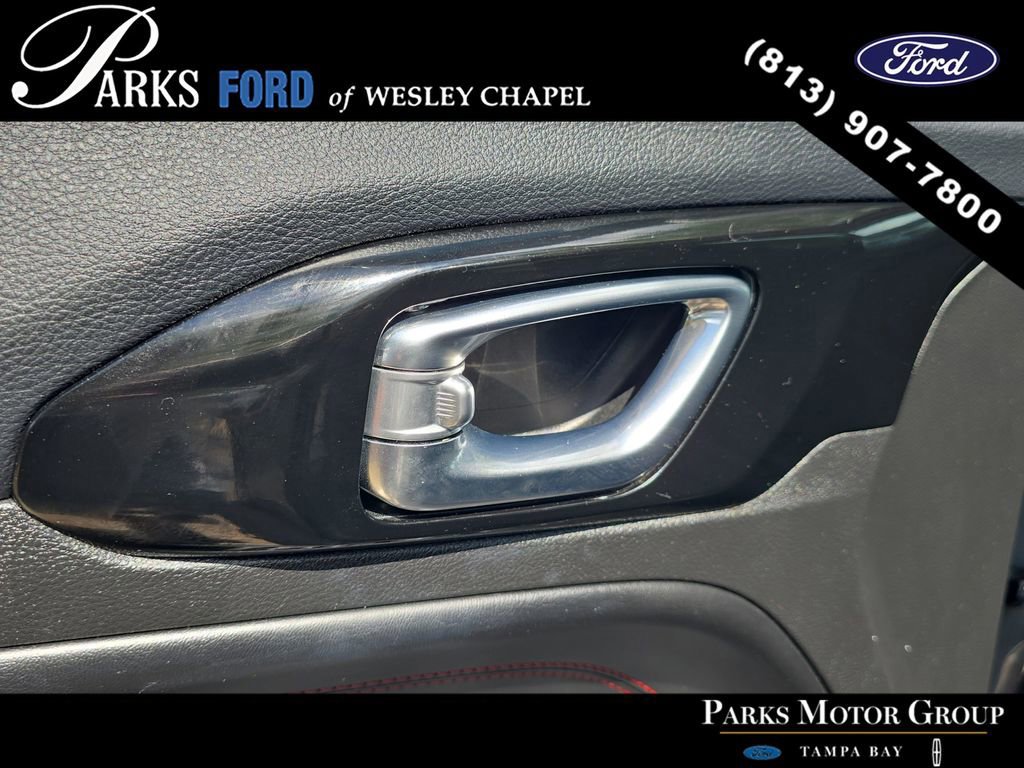 Used 2022 Jeep Compass Trailhawk image 16