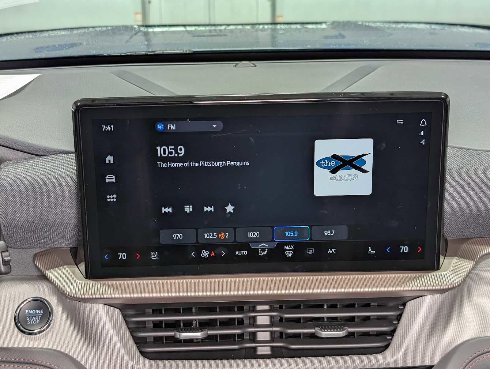 Certified 2025 Ford Explorer Active w/ Active Comfort Package image 19