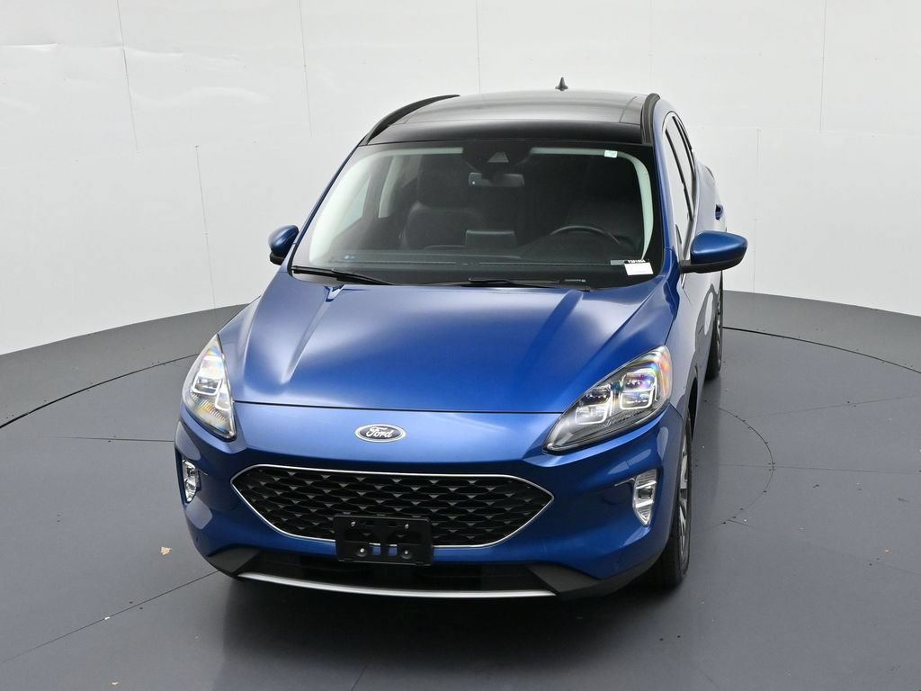Certified 2022 Ford Escape Titanium w/ Class II Trailer Tow Package AWD/4WD image 16
