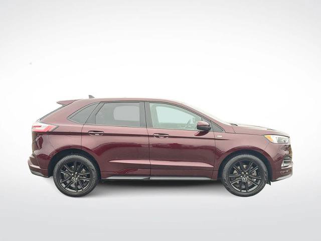 Certified 2024 Ford Edge ST-Line AWD/4WD image 9