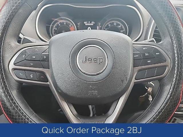 Used 2021 Jeep Cherokee Latitude FWD image 7
