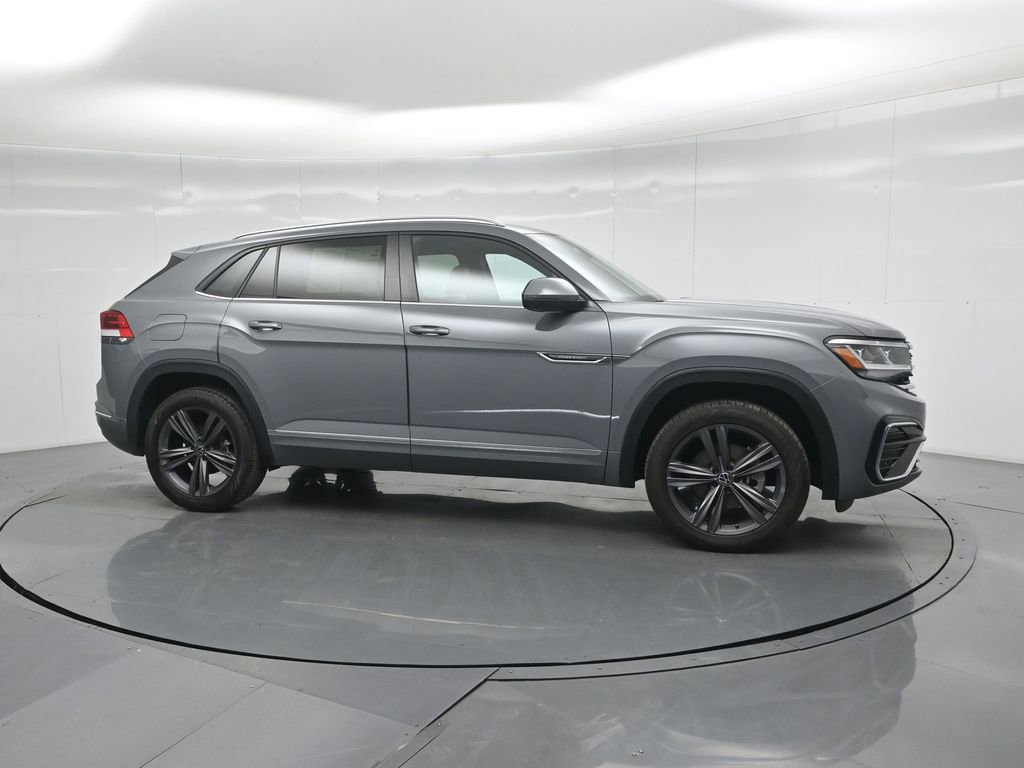 Used 2021 Volkswagen Atlas Cross Sport SE image 23