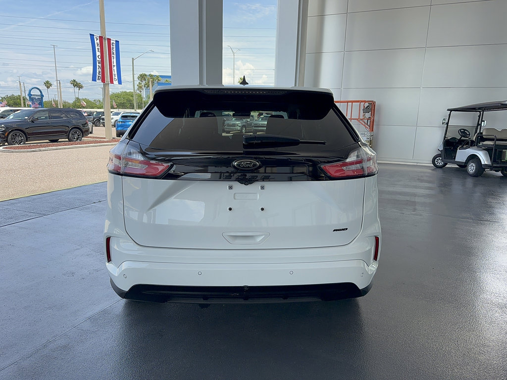 Certified 2022 Ford Edge SE w/ Black Appearance Package AWD/4WD image 6