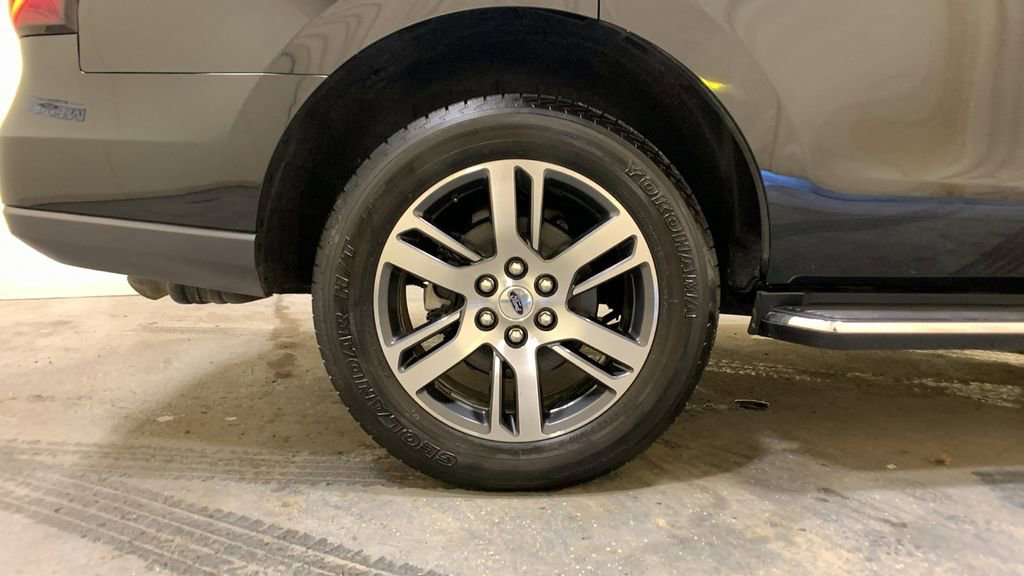 Certified 2023 Ford Expedition Limited AWD/4WD image 16