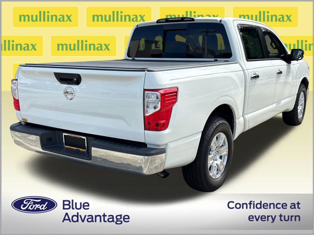 Used 2019 Nissan Titan SV RWD image 4