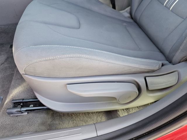 Used 2024 Hyundai Elantra SEL image 14