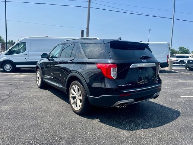Certified 2024 Ford Explorer Platinum w/ Technology Package AWD/4WD image 6