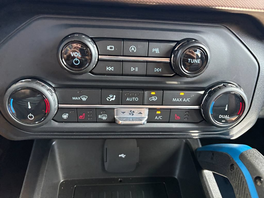 Certified 2022 Ford Bronco Outer Banks AWD/4WD image 17