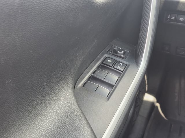 Used 2021 Toyota RAV4 XSE AWD/4WD image 16