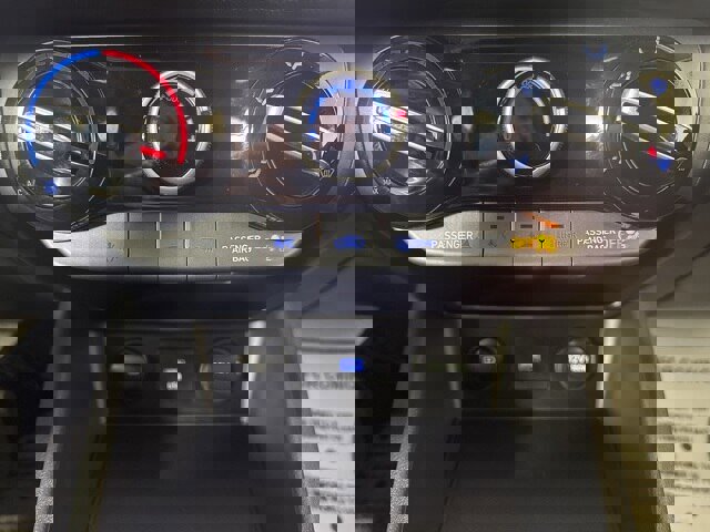 Used 2023 Hyundai Kona SEL w/ Cargo Package image 17