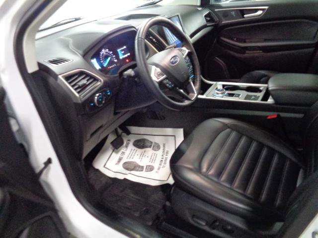 Certified 2024 Ford Edge SEL w/ Convenience Package AWD/4WD image 8