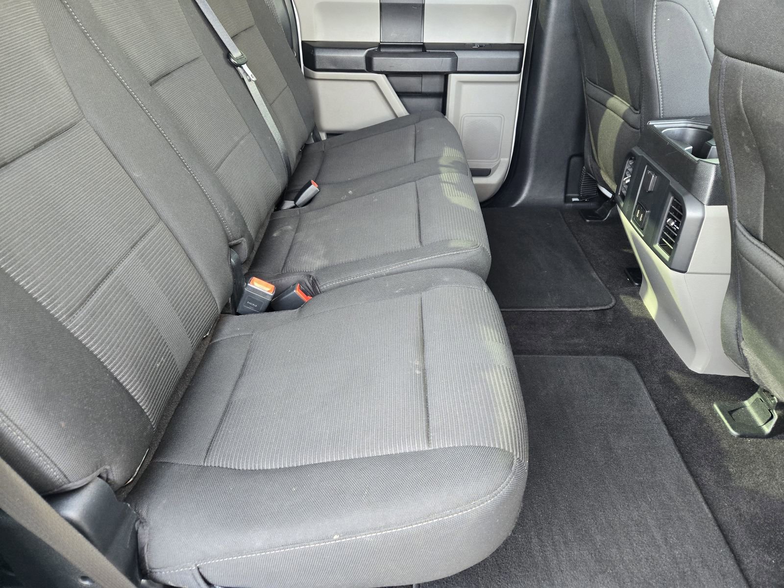 Certified 2020 Ford F150 XL w/ Equipment Group 101A Mid image 28