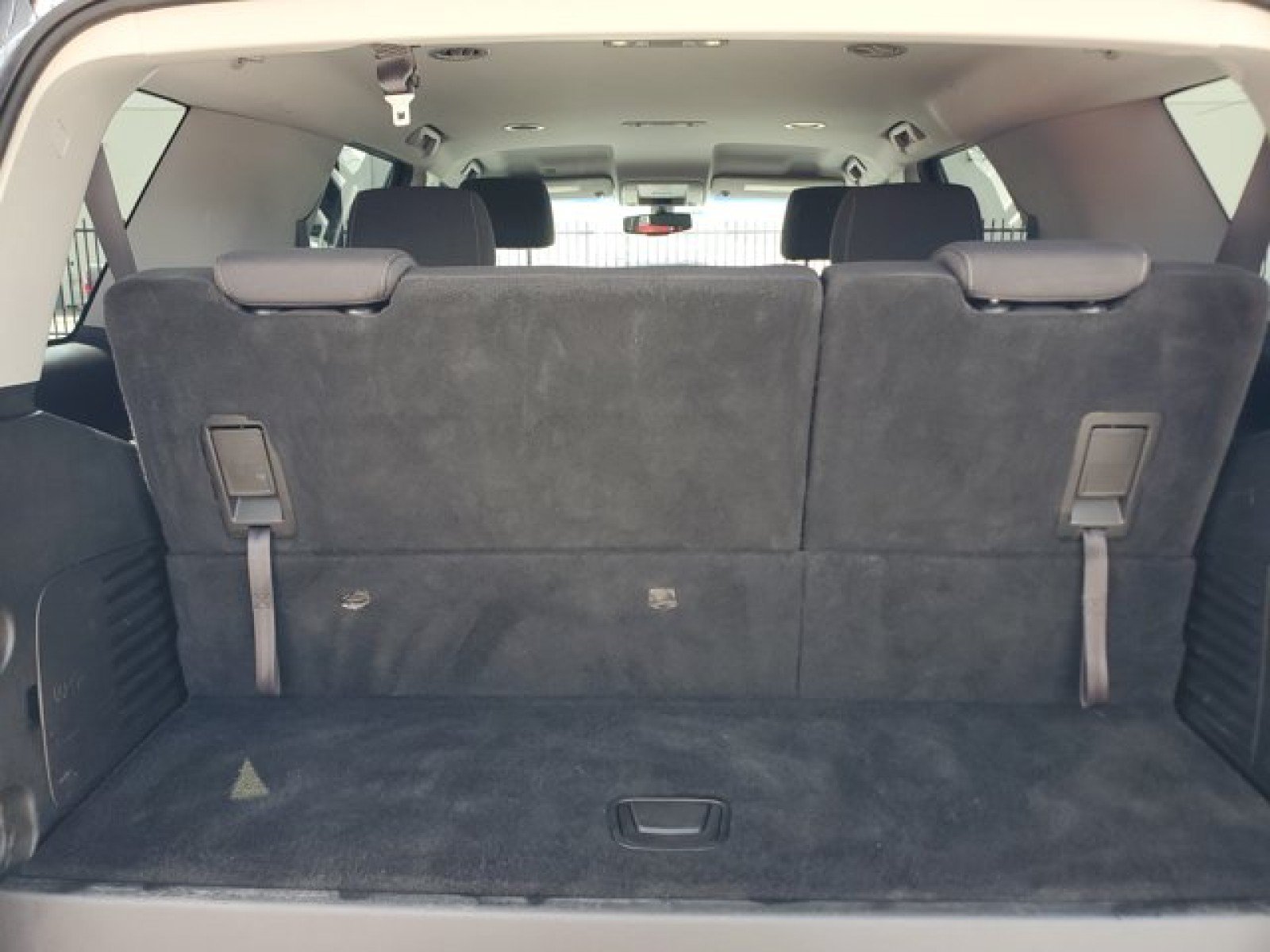 Used 2020 Chevrolet Tahoe LS AWD/4WD image 8