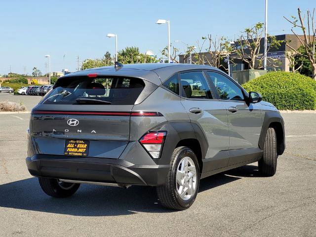 Used 2025 Hyundai Kona SE FWD image 4