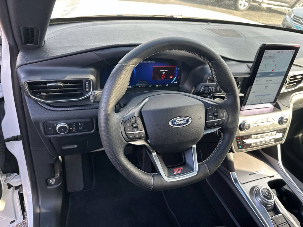 Certified 2020 Ford Explorer ST w/ ST Street Pack AWD/4WD image 16