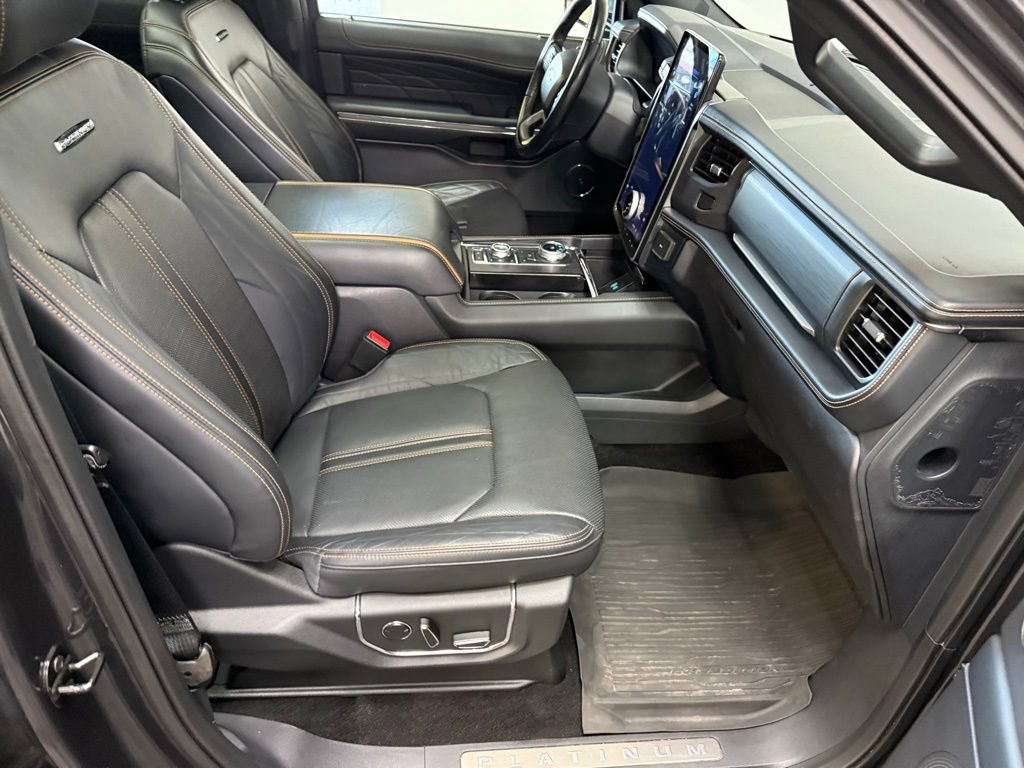 Certified 2023 Ford Expedition Platinum image 52
