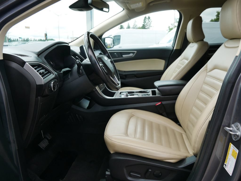 Certified 2023 Ford Edge SEL AWD/4WD image 9