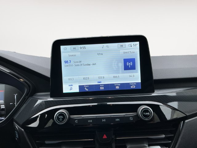 Certified 2025 Ford Escape ST-Line Select AWD/4WD image 15