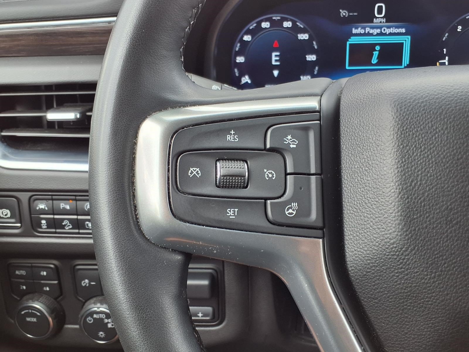 Used 2024 Chevrolet Tahoe Z71 w/ Luxury Package AWD/4WD image 23