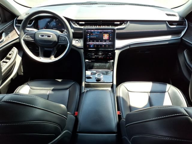 Used 2024 Jeep Grand Cherokee L Limited AWD/4WD image 14